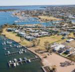 Captains Hideaway Jetty Berth  Pet Friendly - Internet Find