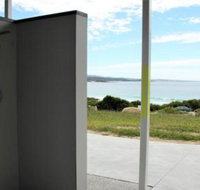 BEACHHOUSE BINALONG Luxury waterfront holiday house at Bay of Fires - Swimm