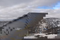 Snowtel 4