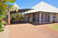 Osprey Holiday Village Unit 101 / 2 Bedroom