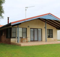 Jen's Beach House - Renee