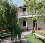 The Robin Hood Inn - Renee