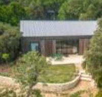 The Garden Cottage at the Olives - Internet Find