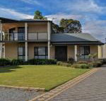 Coffin Bay Retreat - Renee