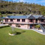 Luxury 6 Bedroom Home with Pool  Spa
