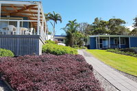 At the Beach Cottages