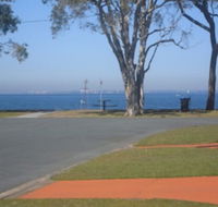 Immaculate First Floor Waterfront Unit Welsby Pde Bongaree - Internet Find