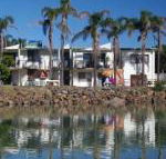Beachfront 1 25 Willow Street - Internet Find