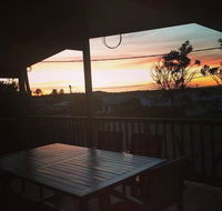 Sunset Deck Beach House Sandy Point - Internet Find