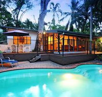 The Oak Beach Beachhouse - Renee