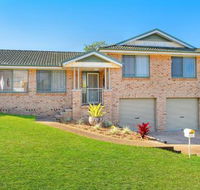 Right at Home in Bonny Hills - Internet Find