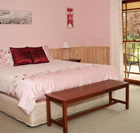 Stableford House Bed  Breakfast - Renee