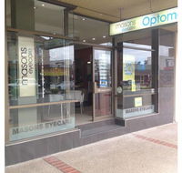 Naomi KeastOptometrist - Renee