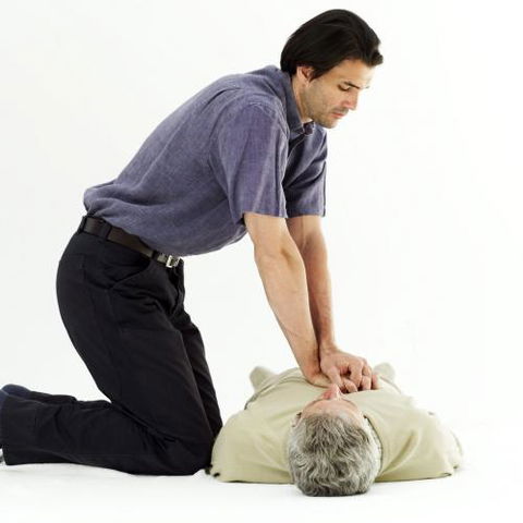 Practical First Aid - Petrol Stations 0