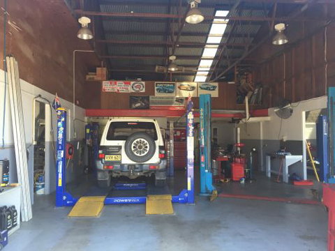 Michael Mooney Automotive Engineer - Renee 2