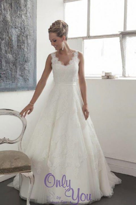 Mary Vidler Bridal Gowns - Renee 1