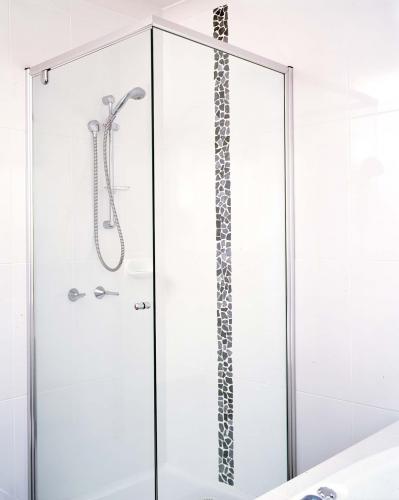 Style Glass & Aluminium QLD Pty Ltd - Renee 2