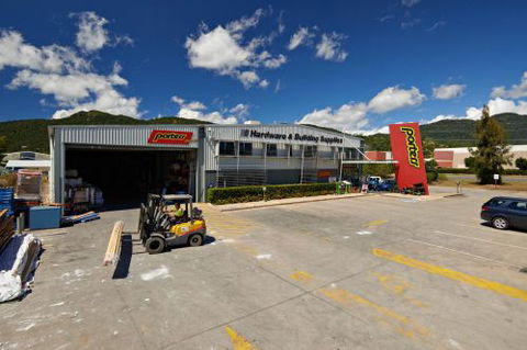 Porters Mitre 10 Trade Centre Mackay - Renee 2