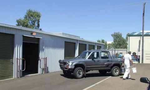 Hook’s Storage Units - Renee 0