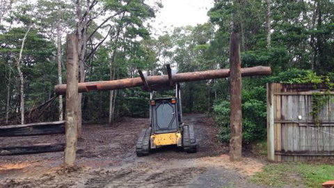 Craws Farm Services - Swimm 1