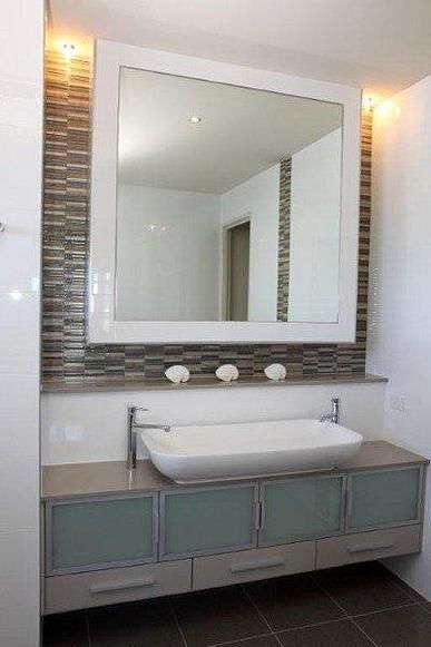 Thabeban Cabinet Designs - Renee 2