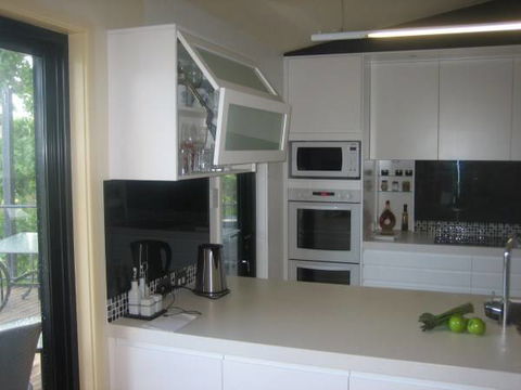 Stephen Veigel Kitchens - Renee 3