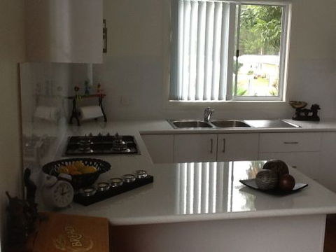 Timbertown Kitchens & Glass - Renee 2