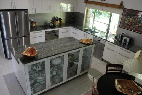 Capricorn Kitchens - Internet Find 1