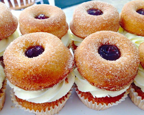 Heaven Leigh Cupcakes - Renee 0