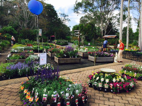 Heritage Gardens Nursery - Internet Find 1