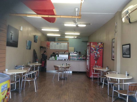 Or-sum Surf Cafe - Renee 2