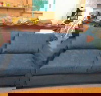Bayside Upholstery - Internet Find