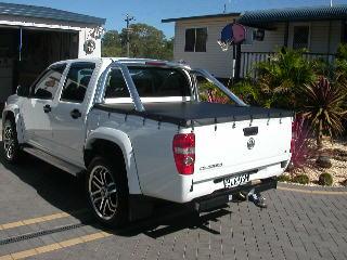 Tinonee Horse Rugs & Canvas Products - Internet Find 1