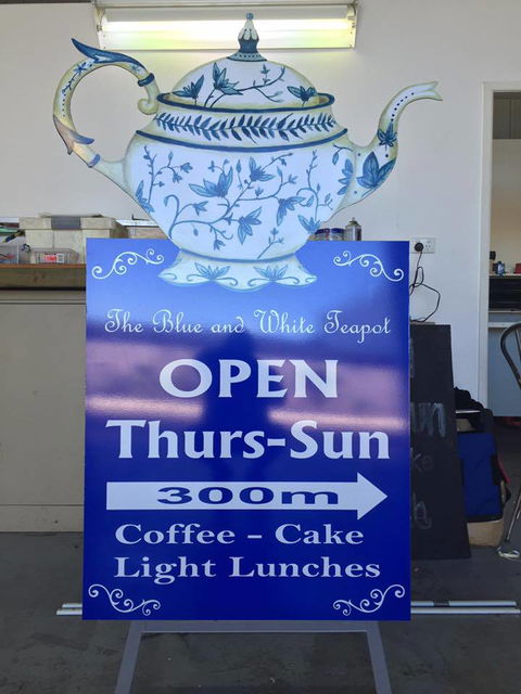 Cooloola Window Tinting + Signs & Stickers - Renee 0