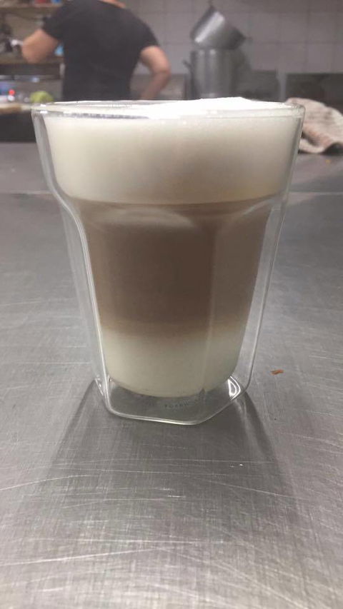 Lovey's Deli - Internet Find 0