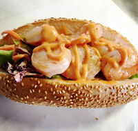 Salt Peper Burgers and Seafood - Swimm