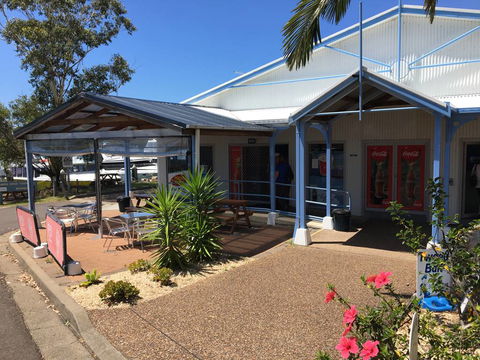 Laurieton Seafoods - Internet Find 4