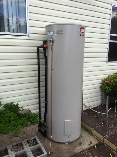 Laser Plumbing Inverell - Swimm 1