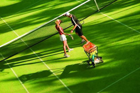 Noosa Springs–Tennis Courts - Internet Find 0