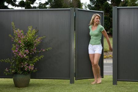 The Fence Shop - Swimm 4