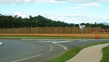 The Fence Shop - Swimm 13