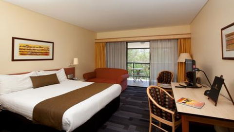 Alice Springs Resort–Mercure - Internet Find 0
