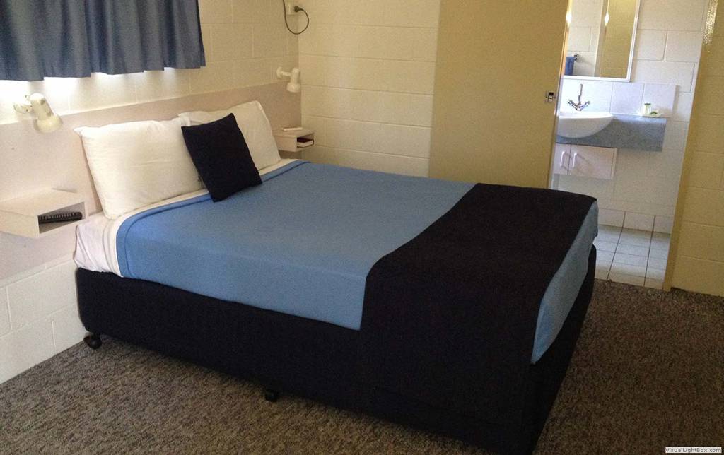 Motels Emerald QLD Renee