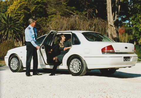 Southern Highlands Taxis, Hire Cars & Coaches - Renee 2