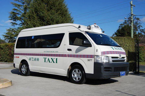 Southern Highlands Taxis, Hire Cars & Coaches - Renee 3