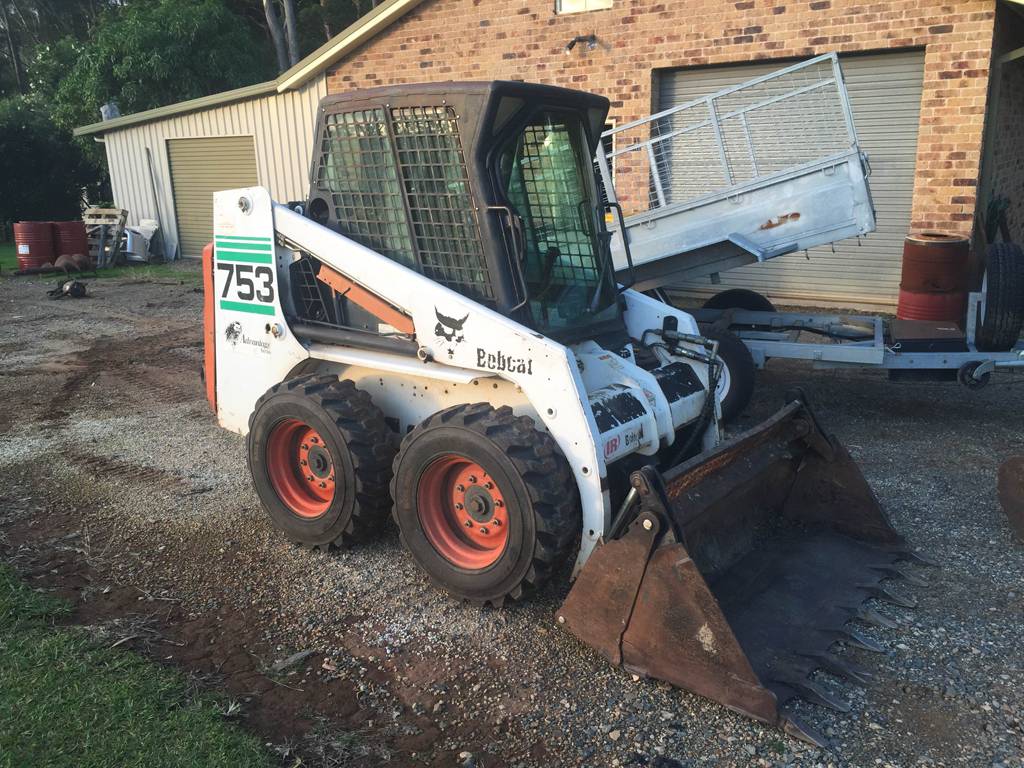 Excavating Earthmovers Internet Find