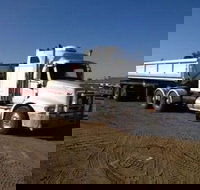 LevelIt Earthmoving  Haulage - Internet Find