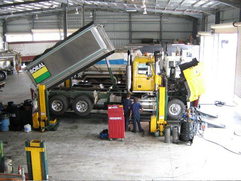 Northstar Truck & Marine - Internet Find 1