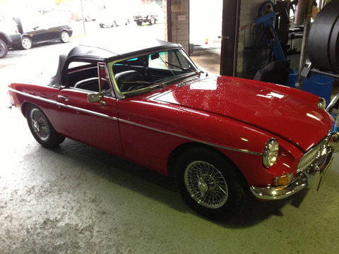 Bob’s 4WD & Tyre Centre - Swimm 1