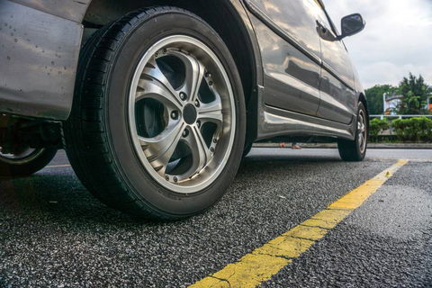 Pirlo’s Tyre Centre - Swimm 0